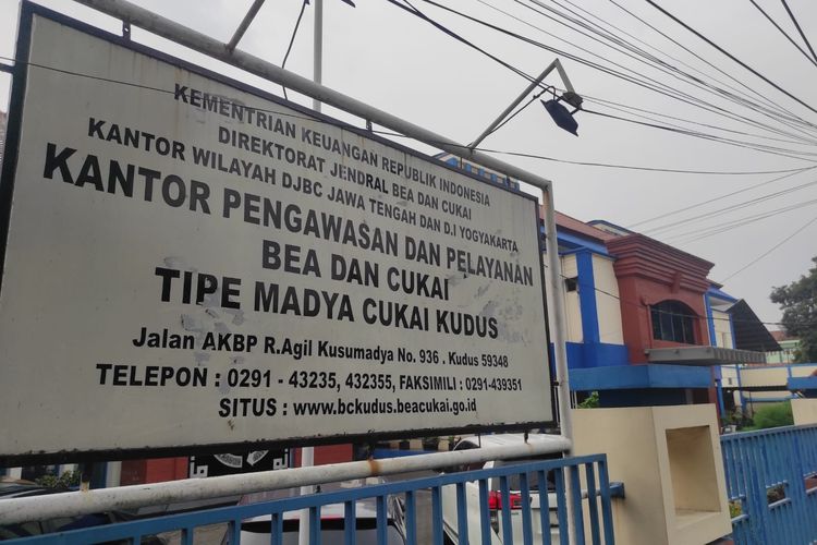 KPK Geledah Kantor Bea Cukai Kudus Berjam-jam dari Pagi hingga Sore