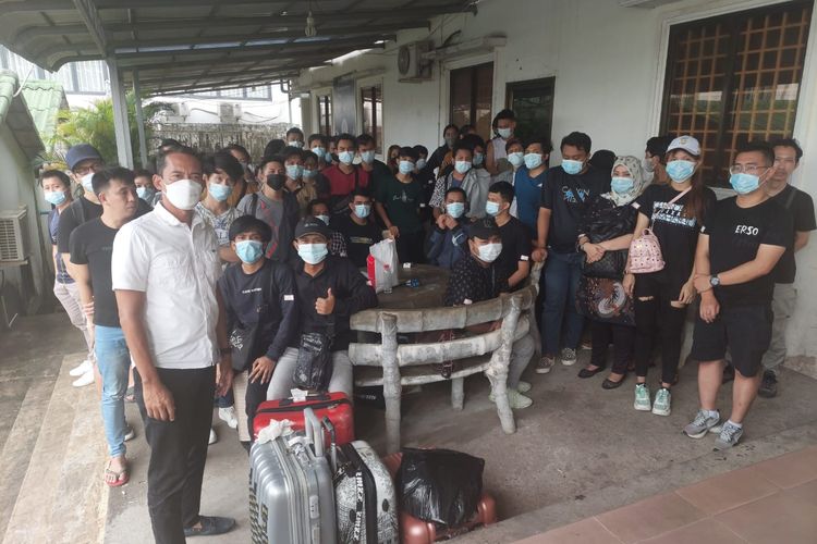 Sebanyak 55 warga negara Indonesia (WNI) yang disekap oleh perusahaan investasi ilegal di Sihanoukville, Kamboja telah dibebaskan, Sabtu (30/7/2022). 