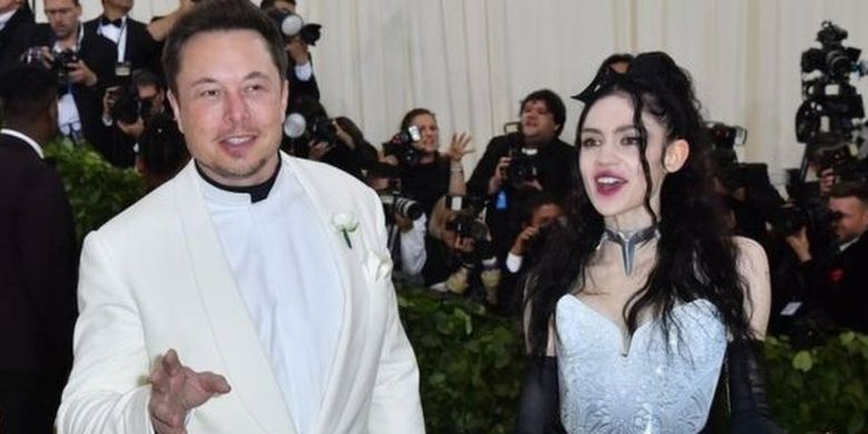 Elon Musk dan Grimes.