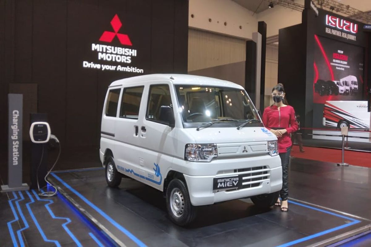 Mitsubishi Minicab-MiEV, mobil listrik bernuansa retro dengan desain boxy pertama kali meluncur di Tokyo Motor Show 2011.