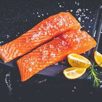 Ilustrasi daging ikan salmon
