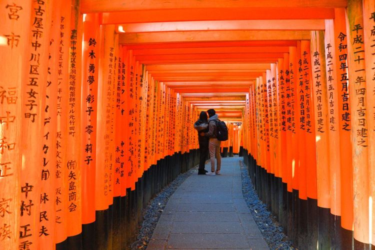 Fushimi Inari Taisha Kyoto, kuil di Jepang yang wajib dikunjungi.