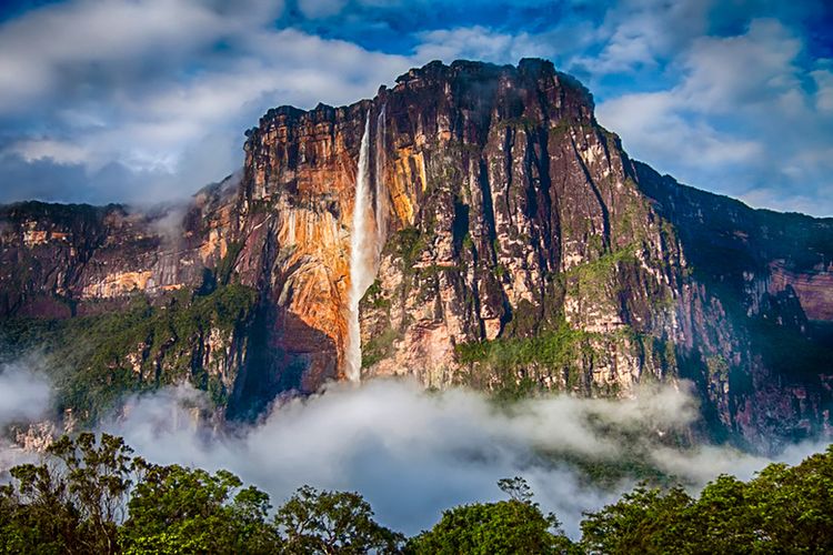 Angel Falls, Air Terjun Tertinggi di Dunia.