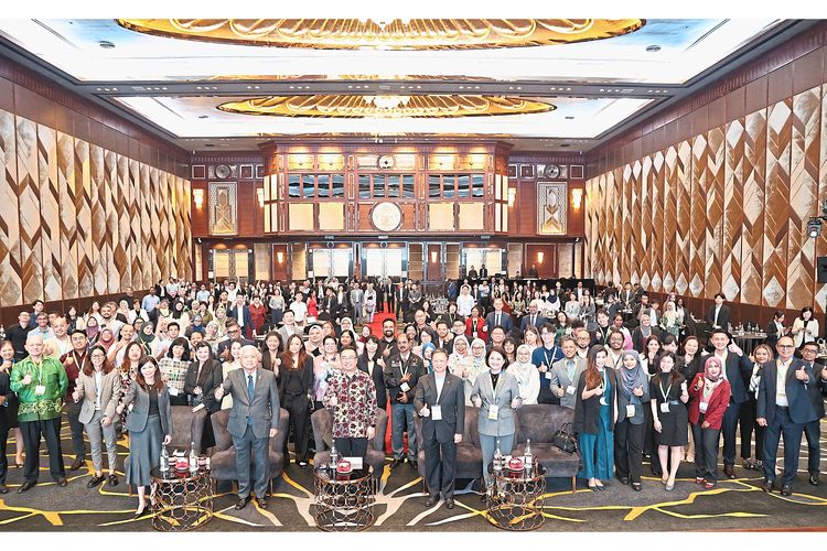 Membuka Jalur Baru, Saatnya Asia Menyeimbangkan Pertumbuhan Ekonomi dengan Ambisi Hijau