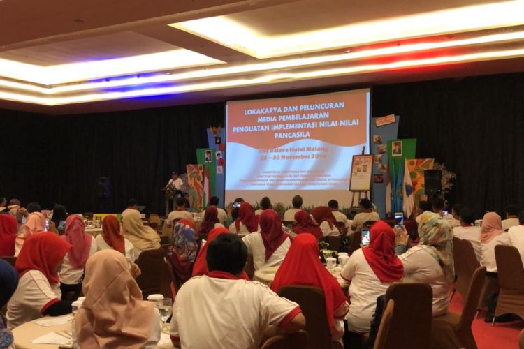 Mendikbud Muhadjir Effendy secara resmi meluncurkan media pembelajaran Penguatan Implementasi Nilai-nilai Pancasila, Kamis (29/11/2018), di Kota Malang, Jawa Timur.