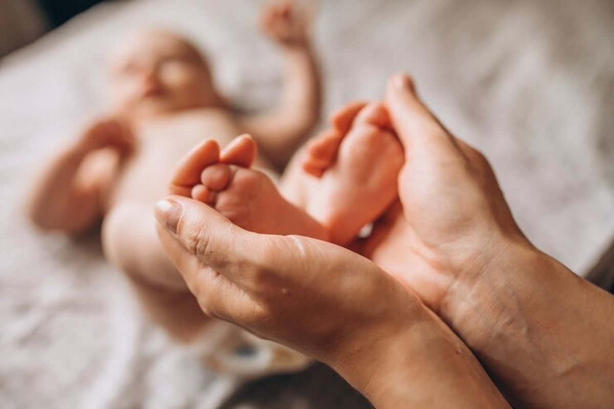 Bayi Dibuang di Kolong Jembatan Seram Barat, Polisi Buru Pelaku