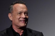 CEK FAKTA: Benarkah Tom Hanks Pakai Kaus Anti-Trump?