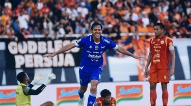Menanti Persib Hattrick Juara dan Menagih IPO yang Tertunda