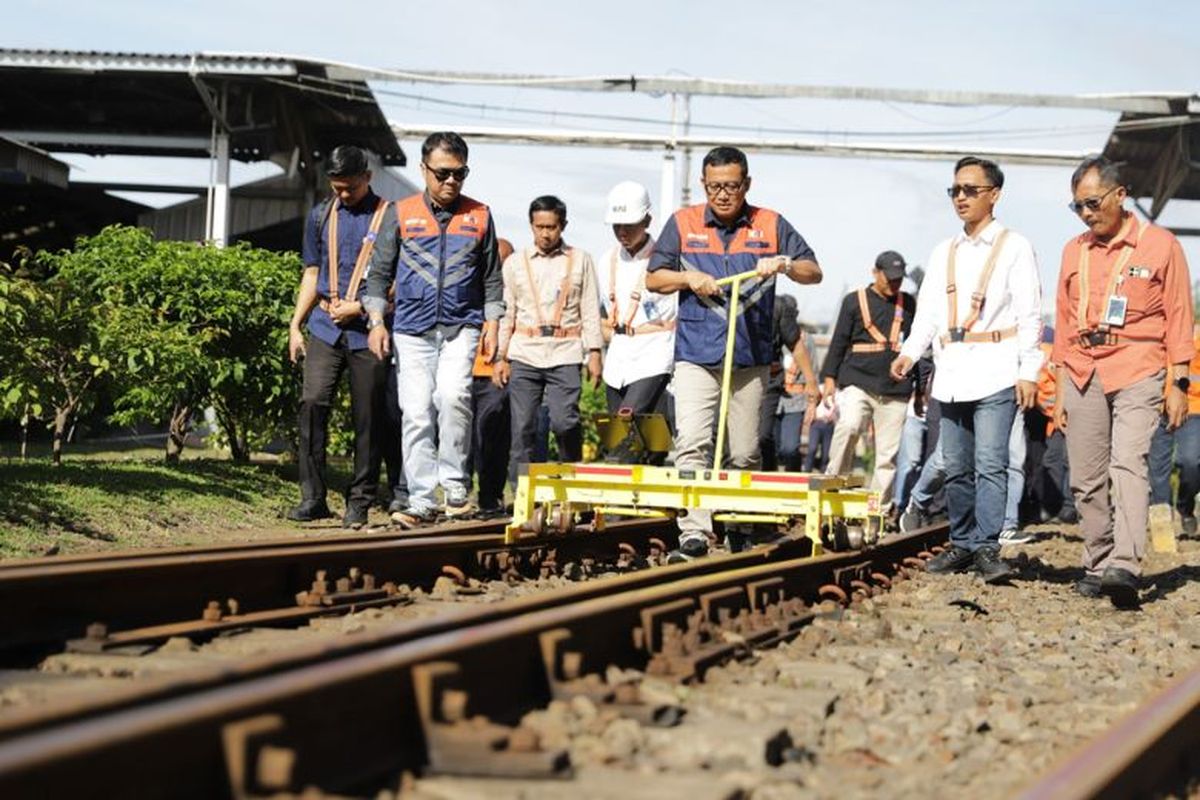 Inovasi Track-Mod dan Smart Rail karya pegawai PT KAI dapat memberikan dampak positif terhadap keselamatan perjalanan kereta api dan keselamatan kerja. 