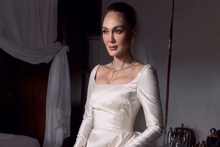 Belasan Tahun Baru Terungkap, Luna Maya Ternyata Jadi Inspirasi Lagu Dewa 19