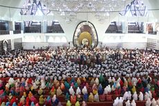 Hujan Deras di Padang, Shalat Id Dipindahkan dari Kantor Gubernur ke Masjid Raya