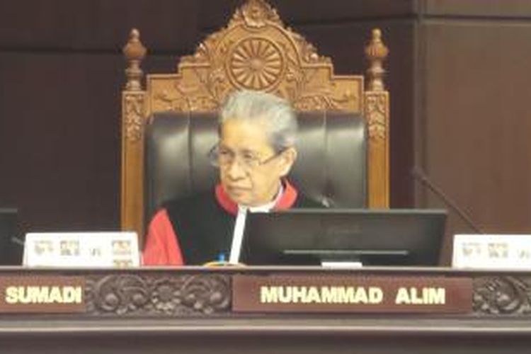 Hakim Mahkamah Konstitusi Muhammad Alim