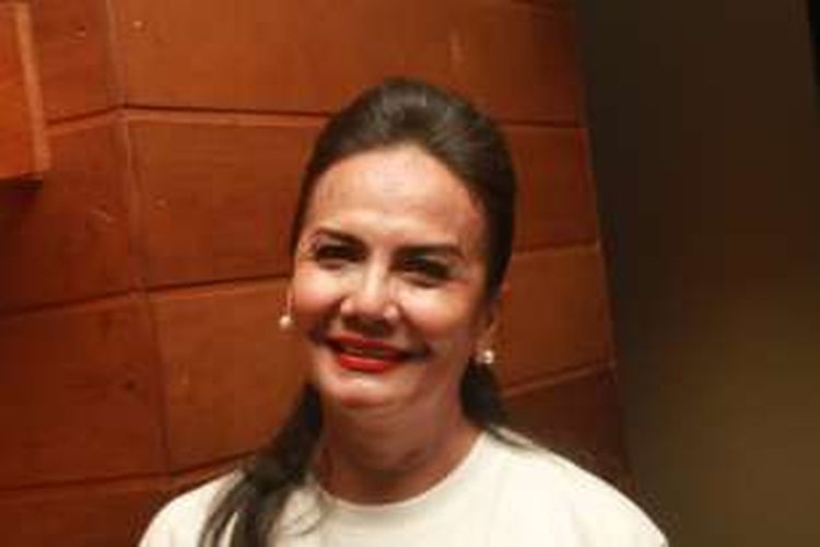 Christine Hakim hadir dalam acara syukuran film Surga yang Terluka di kawasan Tebet, Jakarta Selatan, Rabu (16/3/2016).