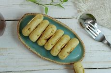 Resep Pukis Empuk dan Berserat, Istimewa Topping Pisang & Keju