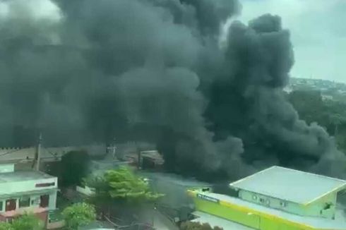 Gudang RS Kanujoso Djatiwibowo Balikpapan Terbakar, Pasien Panik Saat Melihat Kepulan Asap