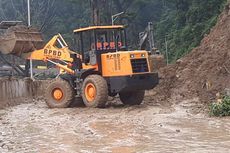 Longsor di Jembatan Gladak Perak Lumajang Mulai Dibersihkan, Ditarget Selesai Hari Ini 