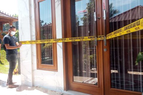 Dilaporkan karena Tak Kunjung Tunaikan Janji, Rumah Mewah Bos Arisan Diberi Garis Polisi