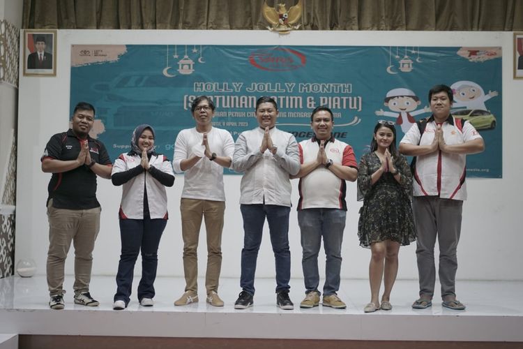 TYCI mengadakan kegiatan buka bersama dan santunan yatim dan piatu. Santunan tersebut diberikan kepda 25 anak yatim dan piatu dari Masjid Quba Kp. Bali - Tanah Abang Jakarta Pusat.
