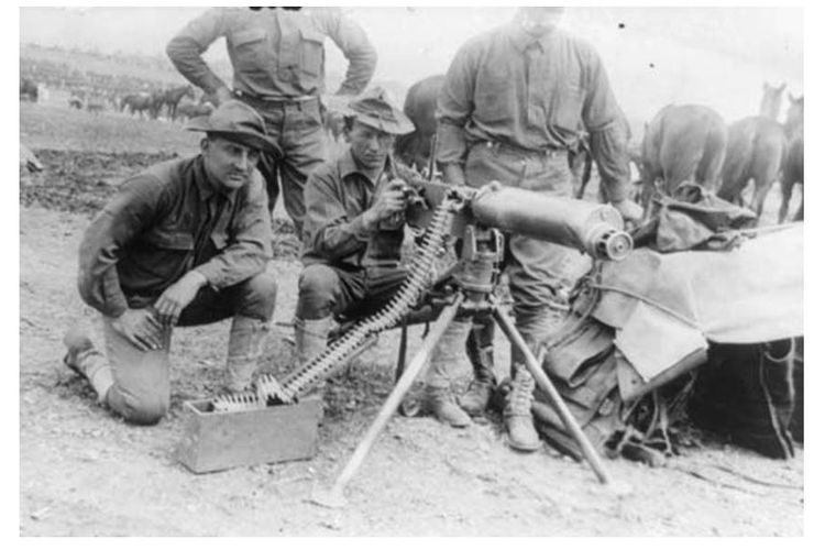 Senapan Maxim yang digunakan pada Perang Dunia I