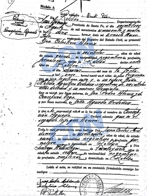 Akta kelahiran nenek Imanol Machuca, Concepcion Agueda Alaniz, yang terdaftar di Catatan Sipil Provinsi Santa Fe lahir di kota Roldan.