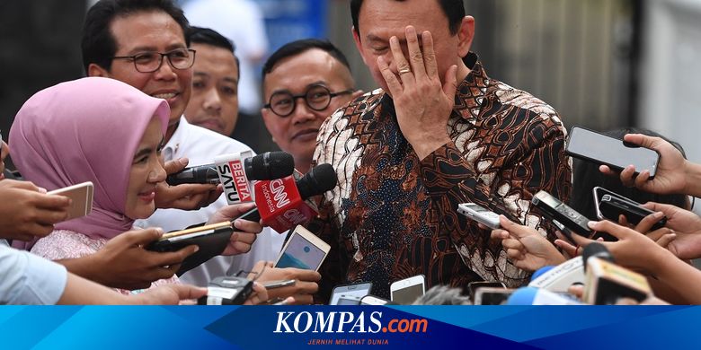 Dilelang, Baju Batik Ahok Ditawar Rp 100 Juta