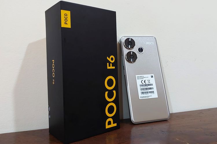 Smartphone Poco F6 dipastikan akan meluncur di Indonesia dalam waktu dekat. KompasTekno sudah berkesempatan melakukan unboxing dan hands-on Poco F6 varian warna Titanium
