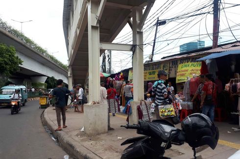 Kesaksian Pedagang yang Ketakutan Saat Bentrokan di Tanah Abang