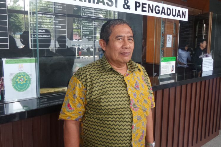 Ahli hukum pidana dari Universitas Jenderal Soedirman Noor Aziz Said bersaksi di Pengadilan Tipikor Jakarta, Senin (11/9/2017).