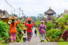 Bali's Award-Winning Penglipuran Village Reopens; Hopes up for Economic Recovery