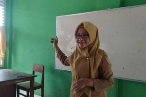 Guru ASN di Baubau Sultra Tak Digaji 6 Tahun, Tetap Mengajar meski Suami Sakit