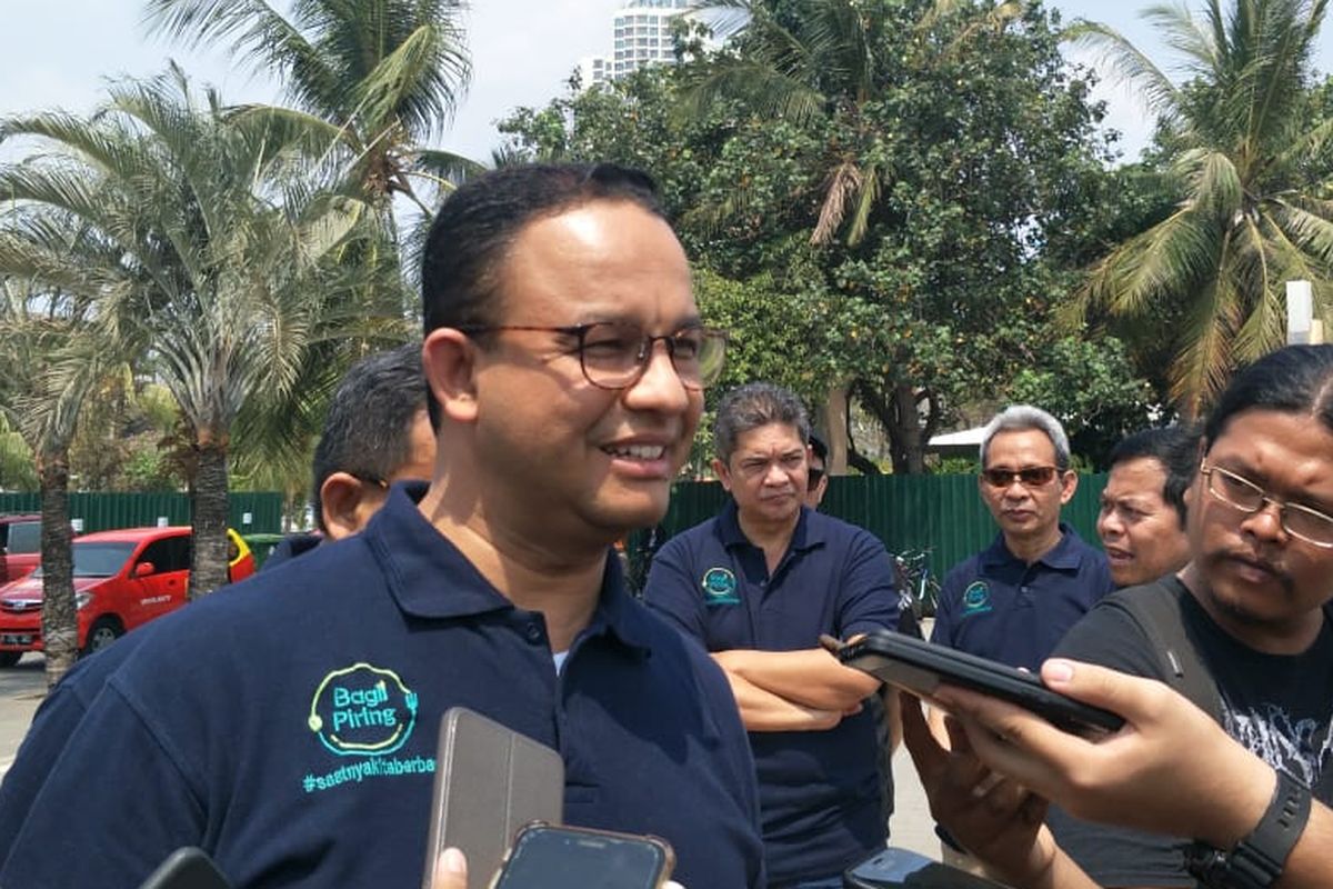 Gubernur DKI Jakarta, Anies Baswedan di Pantai Ancol, Jakarta Utara, Sabtu (14/9/2019).