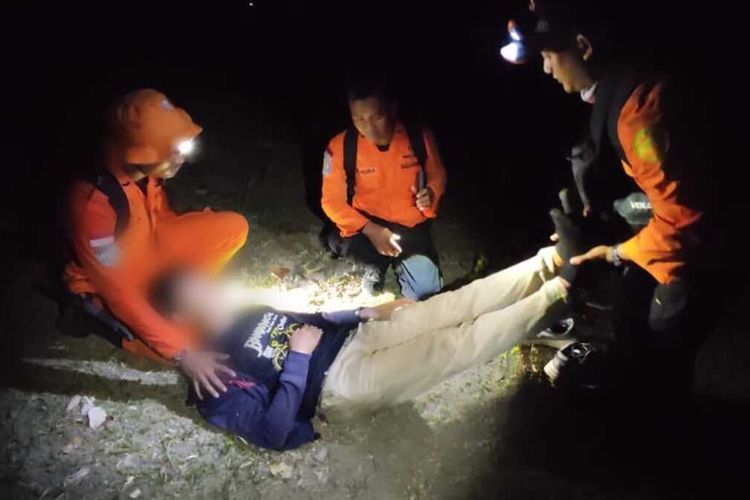 Kondisi penemuan tiga pria asal Lombok Barat yang tersesat di hutan Sekotong