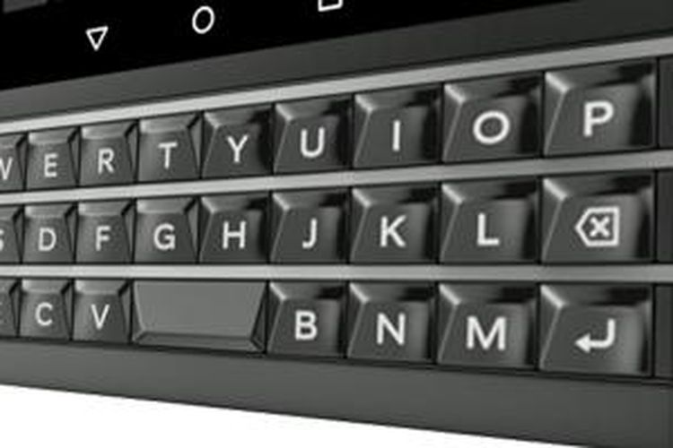 Bocoran foto keyboard dalam perangkat Android BlackBerry.
