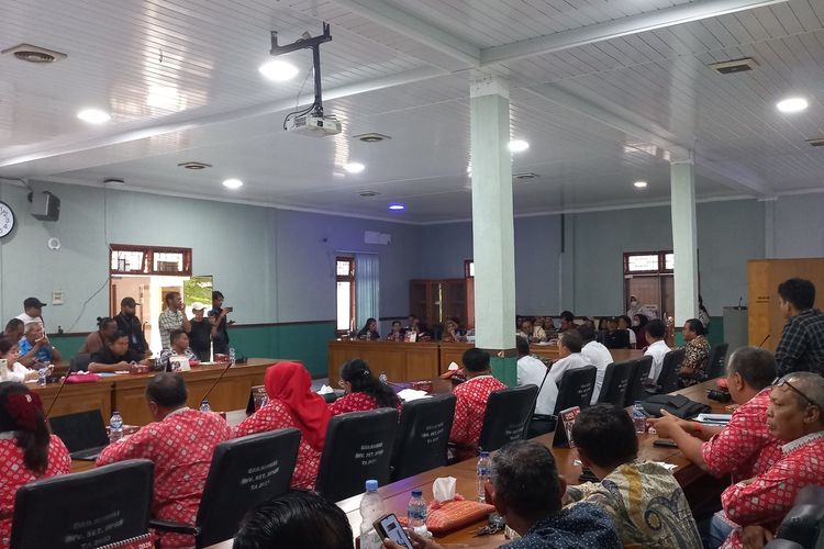 Warga Keluhkan Asap Pabrik Korek Api, Pihak Pengusaha Sebut Penuhi Regulasi