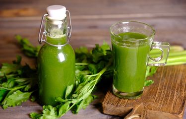 Resep Minuman Penurun Darah Tinggi, Jus Seledri dan Timun
