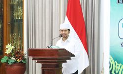 Lantik Pengurus IPHI Lumajang, Wagub Emil Sampaikan Pesan Ini