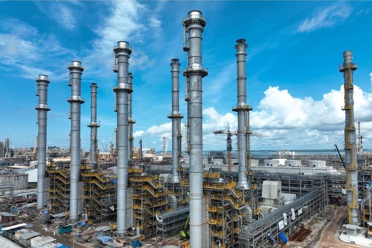 Boiler Unit Equipment di Refinery Development Master Plan (RDMP) Balikpapan.