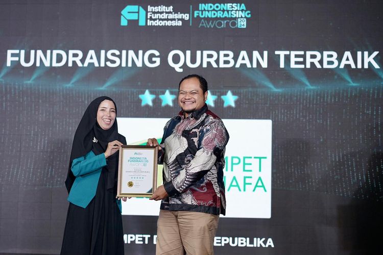 Dompet Dhuafa borong tujuh penghargaan Indonesia Fundraising Award 2024.