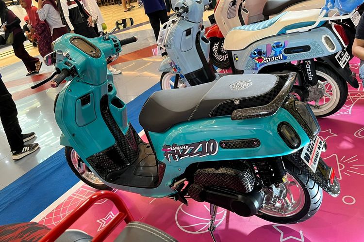 Modifikasi Yamaha Fazzio 'Si Blue' di Fazzio Modifest Makassar