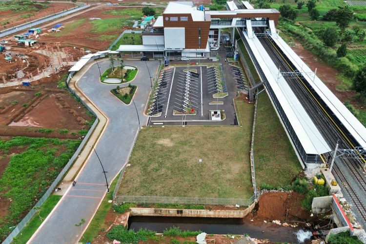 Potret Stasiun Jatake di Kecamatan Pagedangan, Kabupaten Tangerang, Banten. 