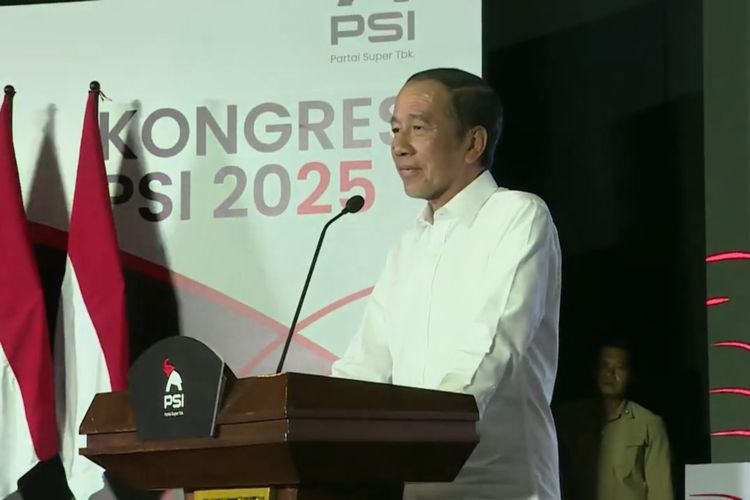 Presiden ke-7 RI Joko Widodo (Jokowi) dalam Kongres PSI di Solo, Jawa Tengah, Sabtu (19/7/2025).