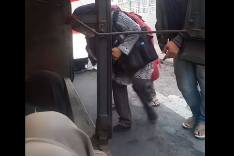 Viral Penumpang Duduk di Bagasi Bus Rute Cilegon-Cikande, Polisi Ancam Cabut Izin Trayek