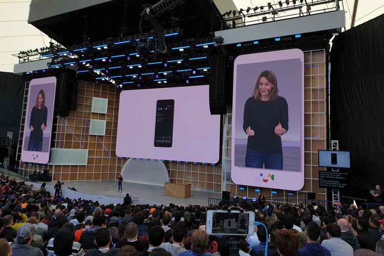 Stephanie Cuthbertston, perwakilan pihak Google yang berbicara di atas panggung Google I/O 2019 mengatakan capaian 2,5 miliar perangkat Android merupakan tantangan besar yang berhasil dicapai oleh Google. 