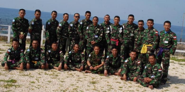 Ilustrasi: Tentara Indonesia yang tergabung dalam Kontingen Garuda UNIFIL rayakan Nyepi di Lebanon.