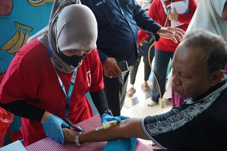 Hari Lanjut Usia Nasional, Pelindo: Dukung Kualitas Hidup Masyarakat