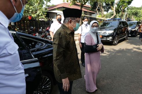 BERITA FOTO: Sejumlah Tokoh Melayat Jenazah Tjahjo Kumolo