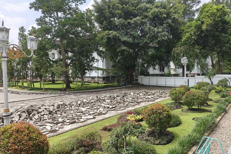 Dedi Mulyadi Pastikan Penataan Gedung Sate Tuntas 10 Agustus, Siap untuk HUT RI