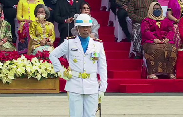 Kolonel Laut (P) Andike Sry Mutia didapuk menjadi Komandan Upacara Peringatan Detik-Detik Proklamasi Kemerdekaan Republik Indonesia di Istana Medeka, Jakarta, Rabu (17/8/2022).