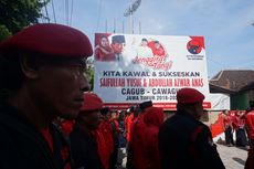 Baliho Gus Ipul dan Anas Masih Terpajang di Kantor PDI-P di Banyuwangi