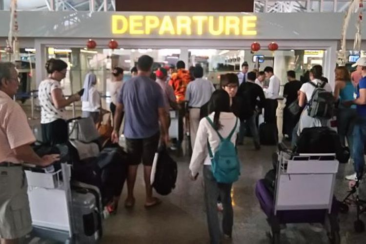 Terminal Internasional Bandara Ngurah Rai.